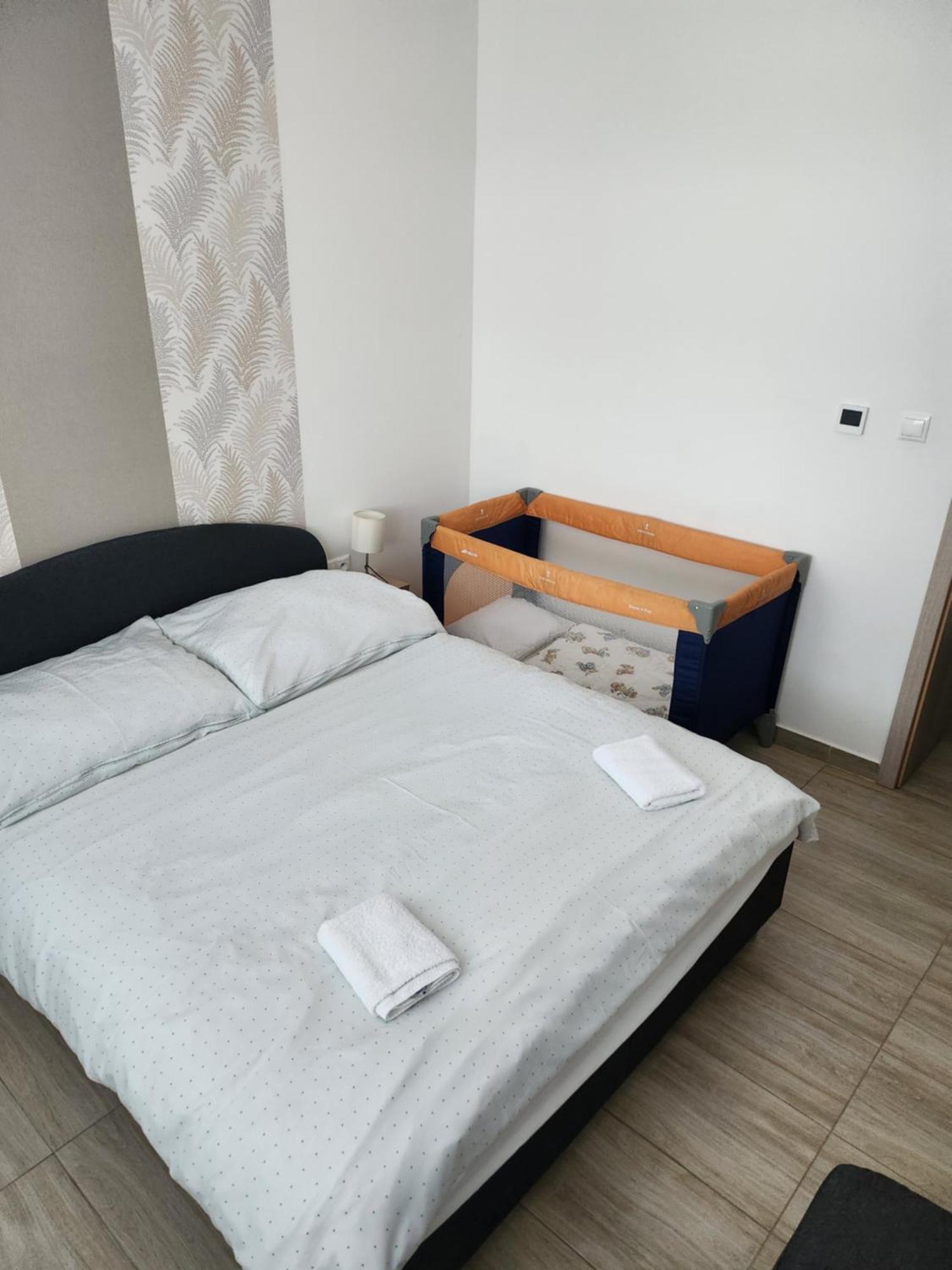 Apartmany Roland Veľký Meder Buitenkant foto