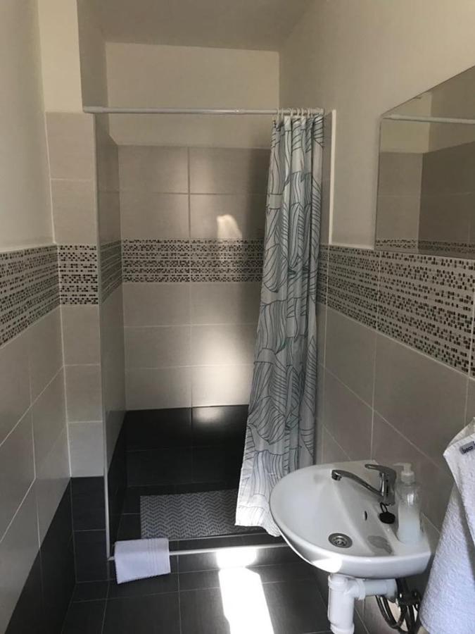 Apartmany Roland Veľký Meder Buitenkant foto